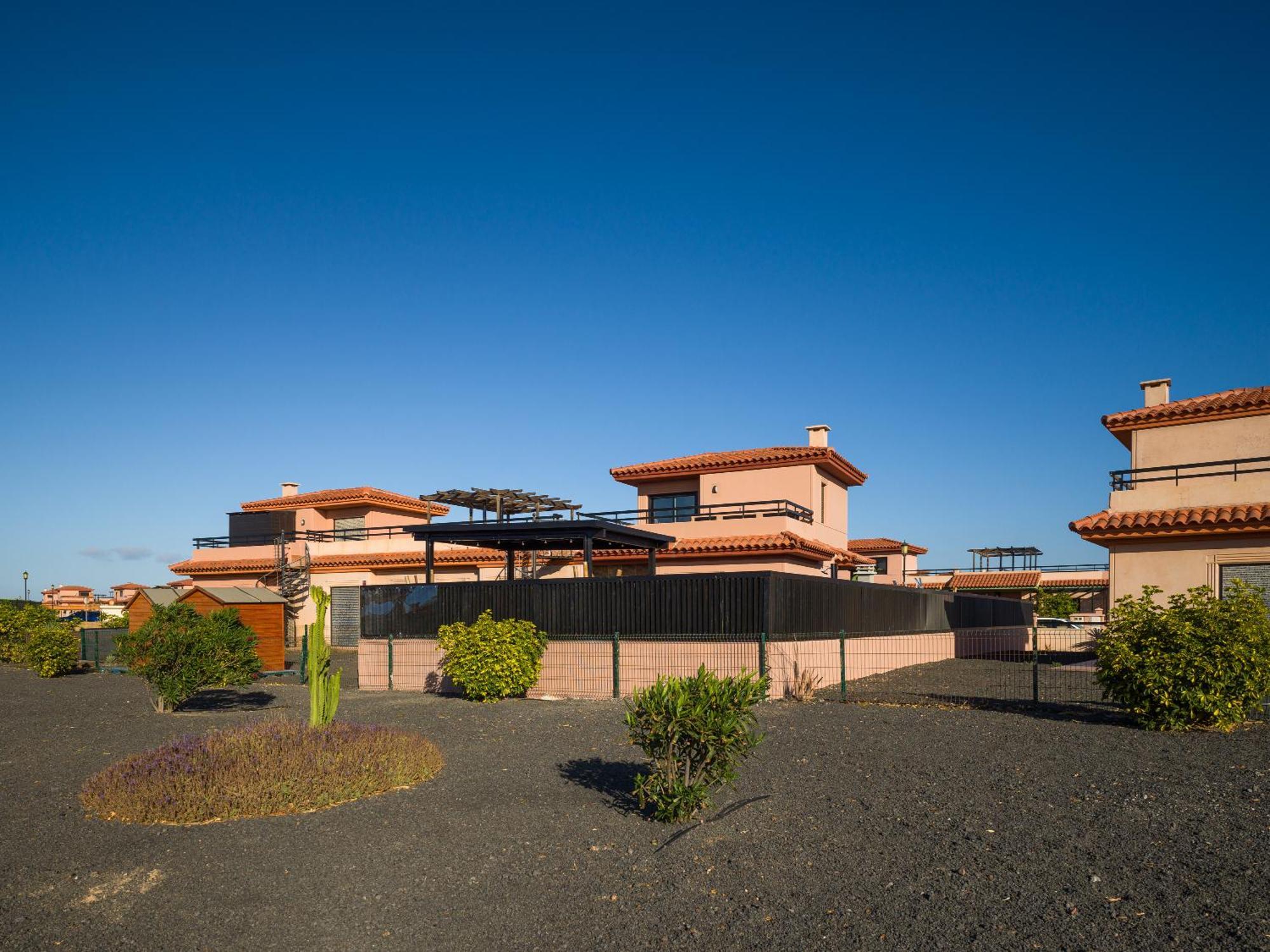 Giraud I - Luxurious Secluded Villa Next To The Sea Lajares Εξωτερικό φωτογραφία