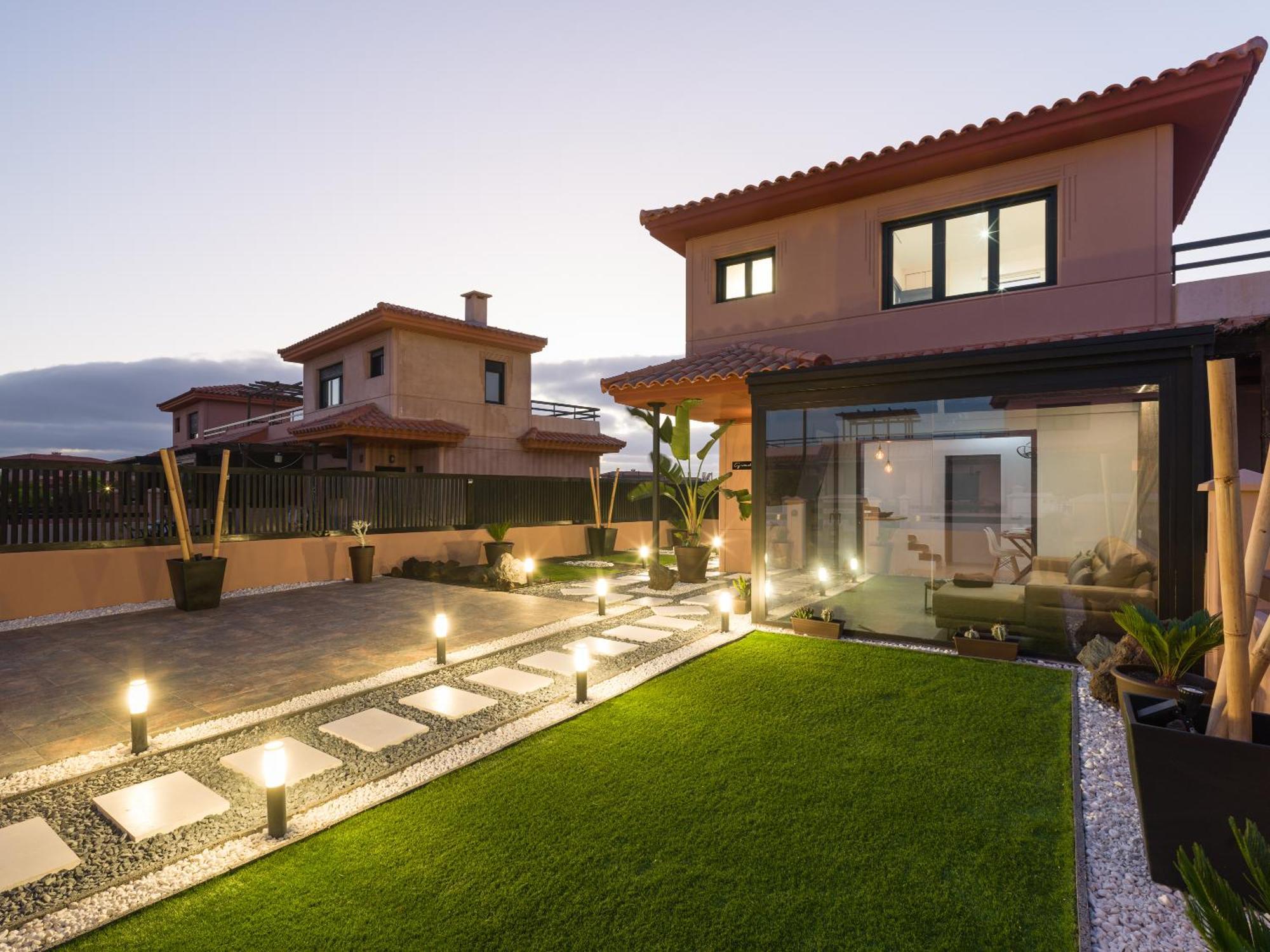 Giraud I - Luxurious Secluded Villa Next To The Sea Lajares Εξωτερικό φωτογραφία