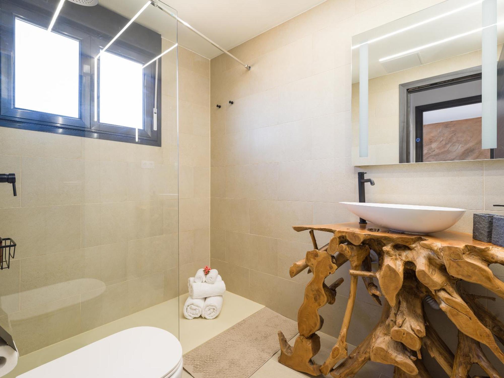 Giraud I - Luxurious Secluded Villa Next To The Sea Lajares Εξωτερικό φωτογραφία